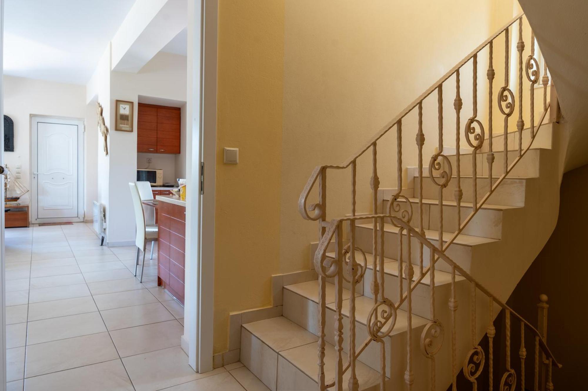 Beautiful Summer Villa In Chalkoutsi Khalkoutsion エクステリア 写真