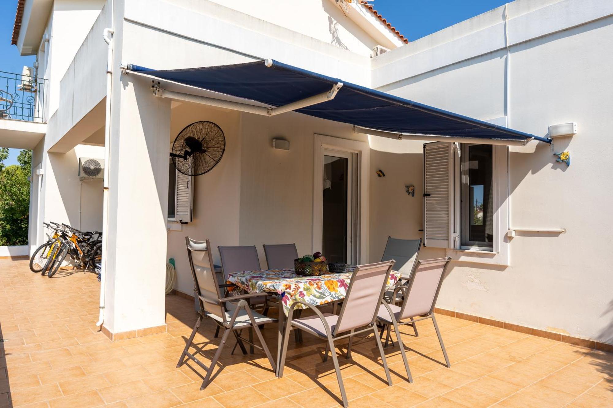 Beautiful Summer Villa In Chalkoutsi Khalkoutsion エクステリア 写真